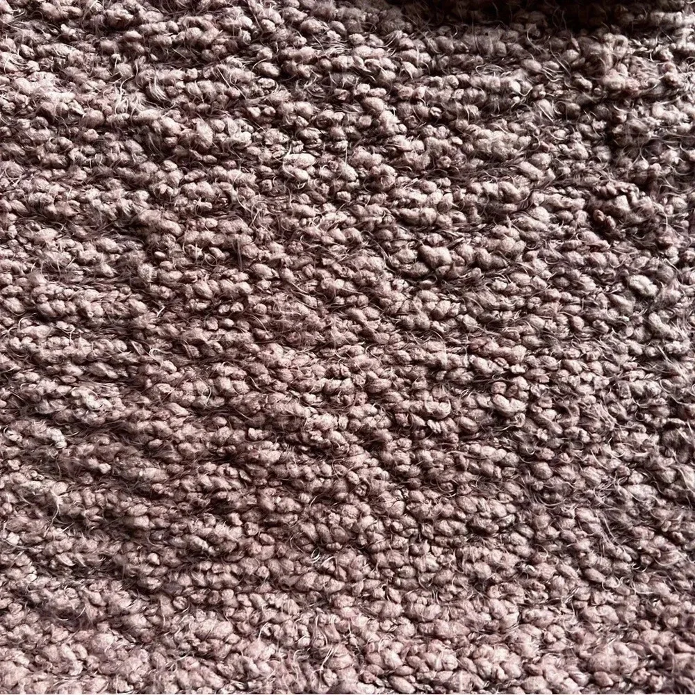 Yes/Lola V-Neck sweater - Picture 5 of 5